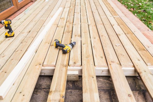 Cost of Damaged Deck Boards Repair in Costa Mesa