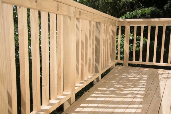 Cost of Deck Sanding Service in Costa Mesa