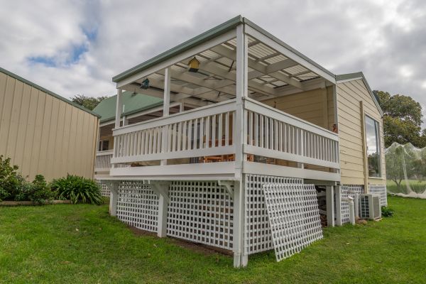 Cost of Deck Lattice Repair in Costa Mesa